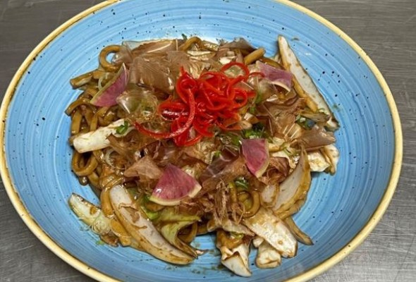 Yaki udon with pork